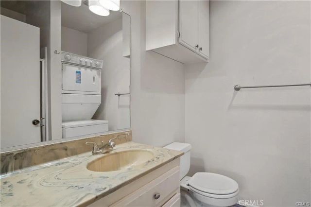 5860 Benner 303, Los Angeles, CA 90042