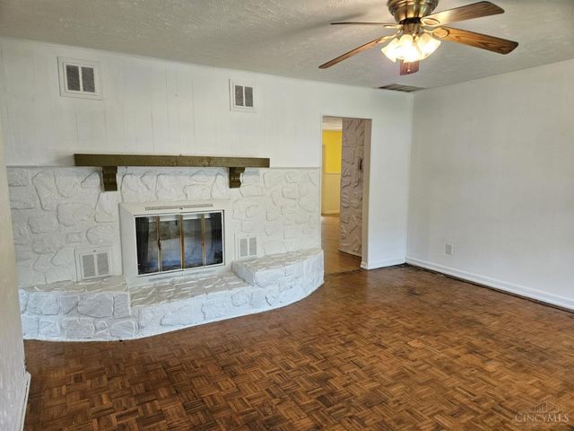 10944 Lemarie Drive, Sharonville, OH 45241