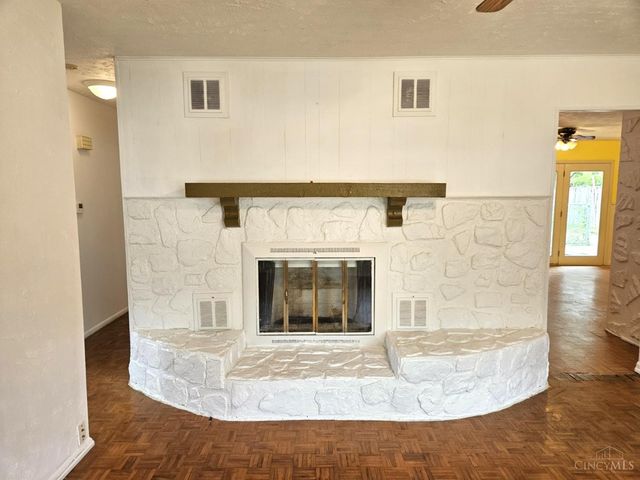 10944 Lemarie Drive, Sharonville, OH 45241
