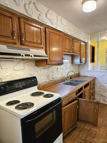 10944 Lemarie Drive, Sharonville, OH 45241