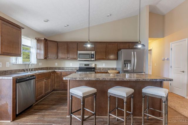 101 Silver Oak Court, Carlisle, OH 45005