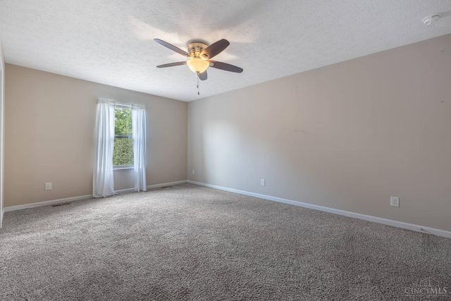 101 Silver Oak Court, Carlisle, OH 45005