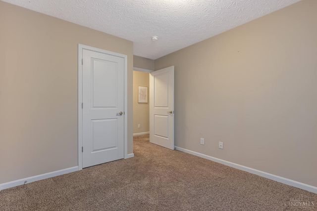 101 Silver Oak Court, Carlisle, OH 45005