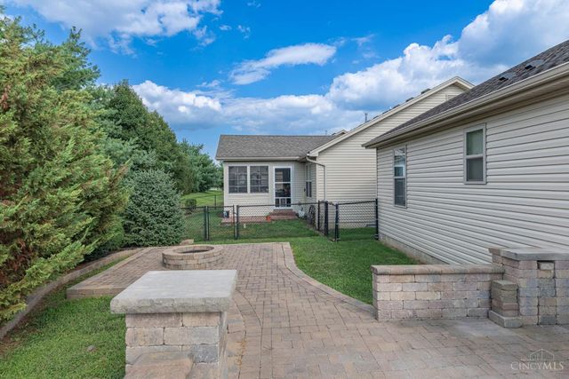 101 Silver Oak Court, Carlisle, OH 45005