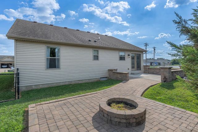 101 Silver Oak Court, Carlisle, OH 45005