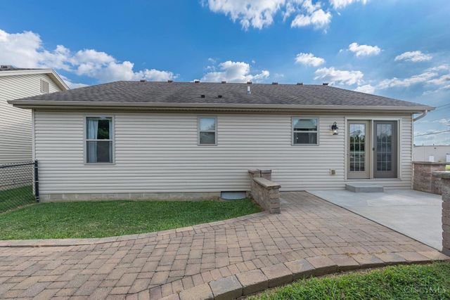 101 Silver Oak Court, Carlisle, OH 45005