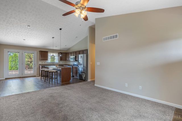 101 Silver Oak Court, Carlisle, OH 45005