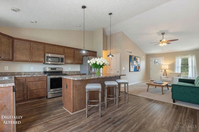 101 Silver Oak Court, Carlisle, OH 45005