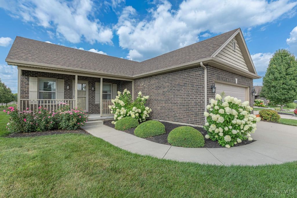101 Silver Oak Court, Carlisle, OH 45005