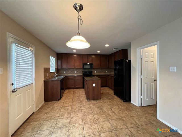 9107 Devonshire Court, Killeen, TX 76542
