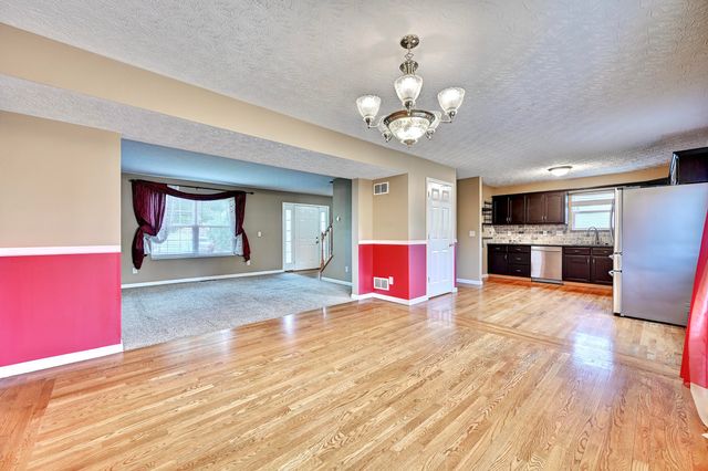 415 Claiborne Drive, Dry Ridge, KY 41035