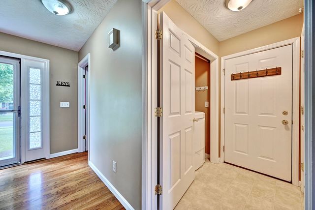 415 Claiborne Drive, Dry Ridge, KY 41035