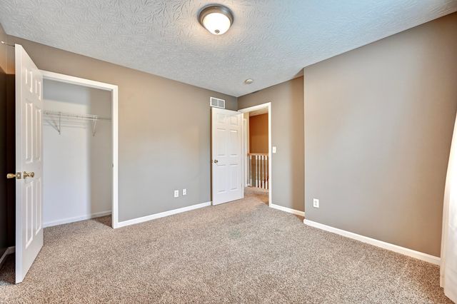 415 Claiborne Drive, Dry Ridge, KY 41035