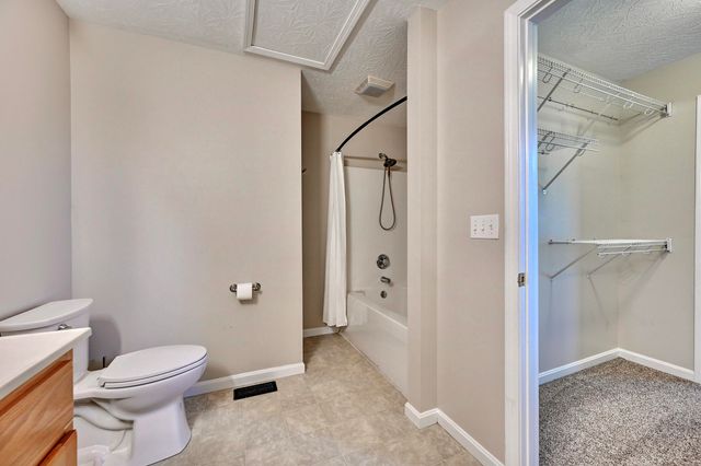 415 Claiborne Drive, Dry Ridge, KY 41035