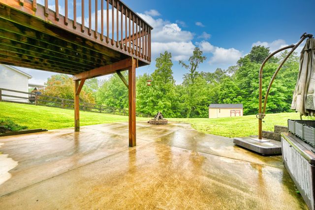 415 Claiborne Drive, Dry Ridge, KY 41035