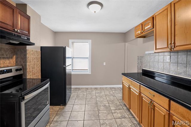 216 Viehl Avenue, St Louis, MO 63125
