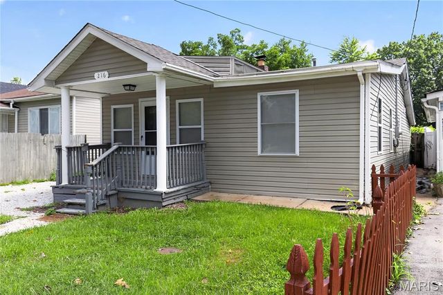 216 Viehl Avenue, St Louis, MO 63125