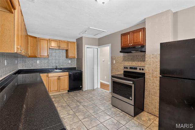 216 Viehl Avenue, St Louis, MO 63125