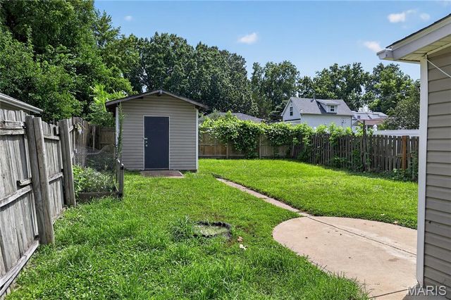 216 Viehl Avenue, St Louis, MO 63125