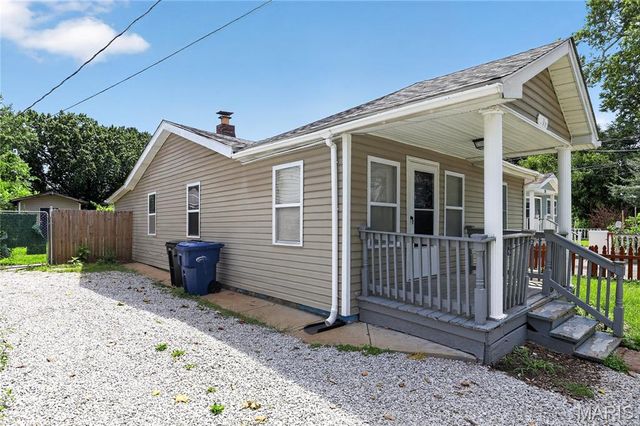 216 Viehl Avenue, St Louis, MO 63125