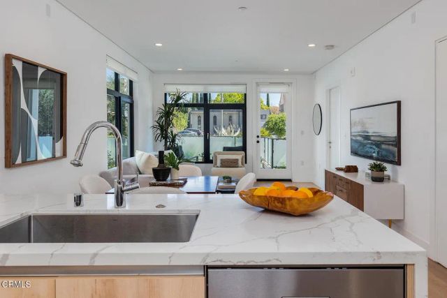 399 E Del Mar Boulevard 107, Pasadena, CA 91101