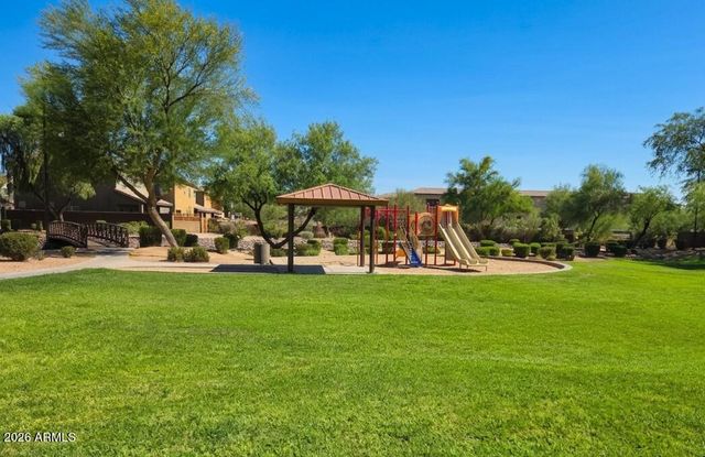 243 S AARON --, Mesa, AZ 85208