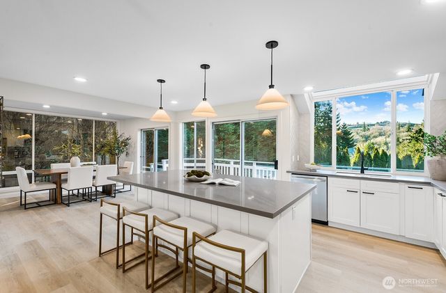 6512 150th Place SE, Bellevue, WA 98006