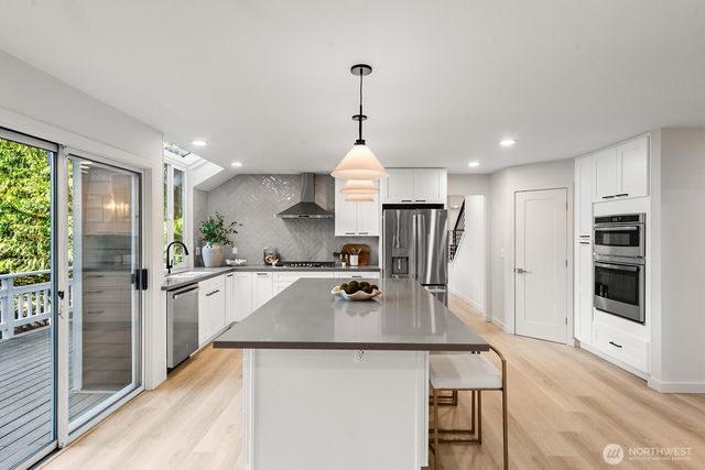 6512 150th Place SE, Bellevue, WA 98006