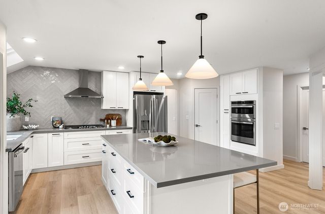 6512 150th Place SE, Bellevue, WA 98006