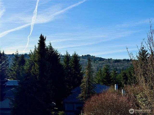 6512 150th Place SE, Bellevue, WA 98006