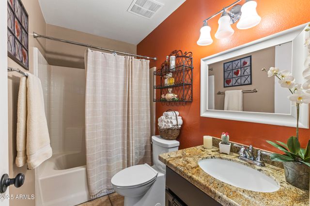 922 W HUDSON Way, Gilbert, AZ 85233