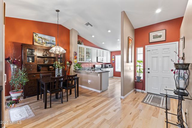 922 W HUDSON Way, Gilbert, AZ 85233