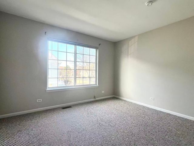 3356 Ravinia Circle 3356, Aurora, IL 60504