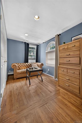 73 Maple Place, Huntington, NY 11743