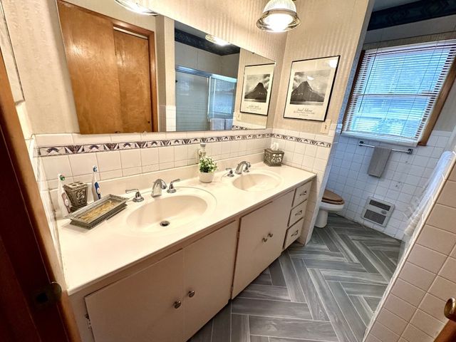 24155 STATE HIGHWAY 27 Highway, Meadville, PA 16335