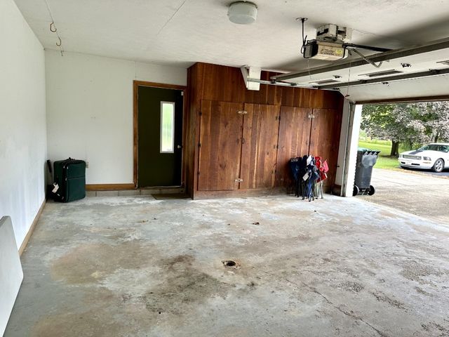 24155 STATE HIGHWAY 27 Highway, Meadville, PA 16335