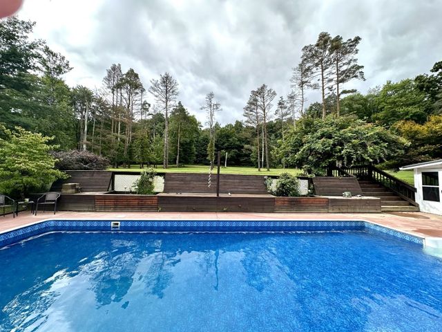 24155 STATE HIGHWAY 27 Highway, Meadville, PA 16335