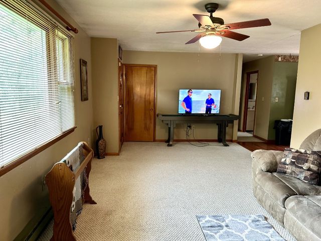 24155 STATE HIGHWAY 27 Highway, Meadville, PA 16335