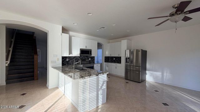 46149 W GUILDER Avenue, Maricopa, AZ 85139
