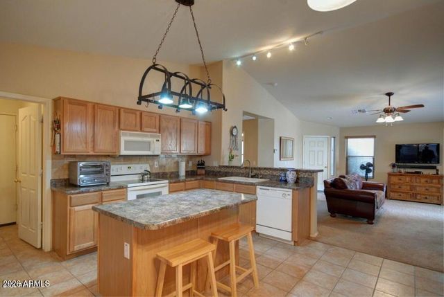 46149 W GUILDER Avenue, Maricopa, AZ 85139