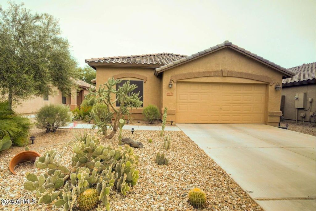 46149 W GUILDER Avenue, Maricopa, AZ 85139
