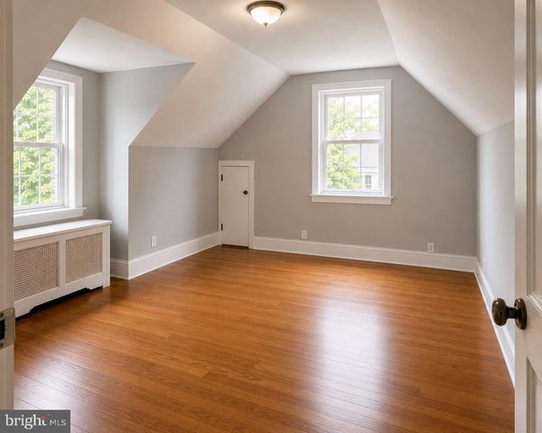 5731 N 12TH ST, Philadelphia, PA 19141