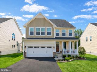 12433 SOUTHINGTON DR, Woodbridge, VA 22192