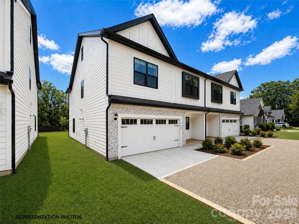 1224 N Sharon Amity Road, Charlotte, NC 28211