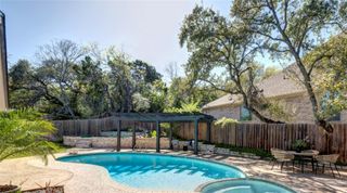 9610 Vista View DR, Austin, TX 78750