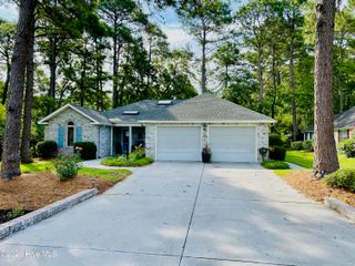 6 Sunrise Court, Calabash, NC 28467