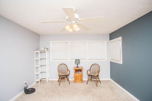 1100 W Lubbock Street, Slaton, TX 79364