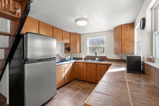 1100 W Lubbock Street, Slaton, TX 79364