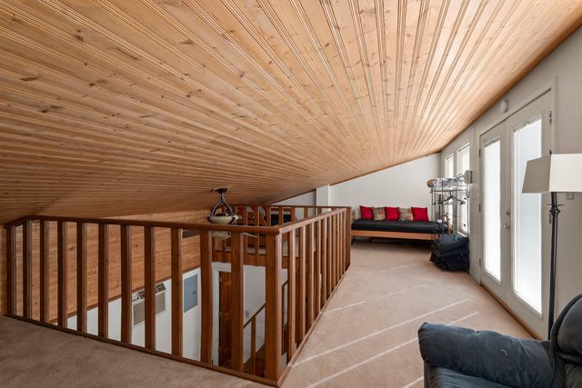 1100 W Lubbock Street, Slaton, TX 79364