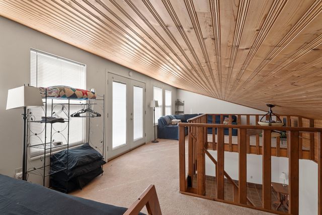 1100 W Lubbock Street, Slaton, TX 79364